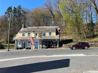 15 Bunker Hill Ave, Waterbury, CT 06708