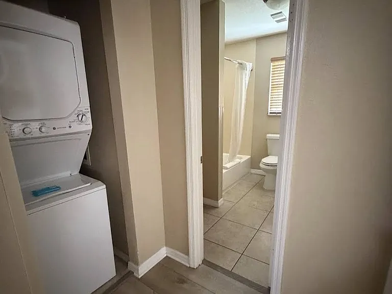 3209 Sea World Ct — Photo 5