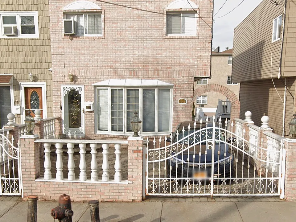1469 Stadium Ave