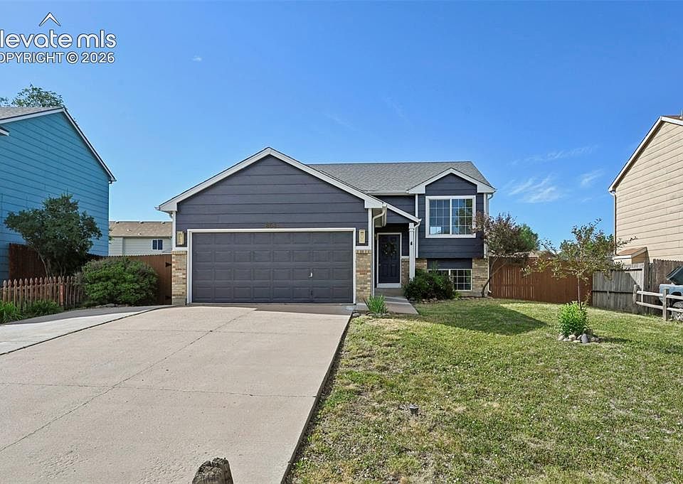 1st image of 858 Marshall Dr