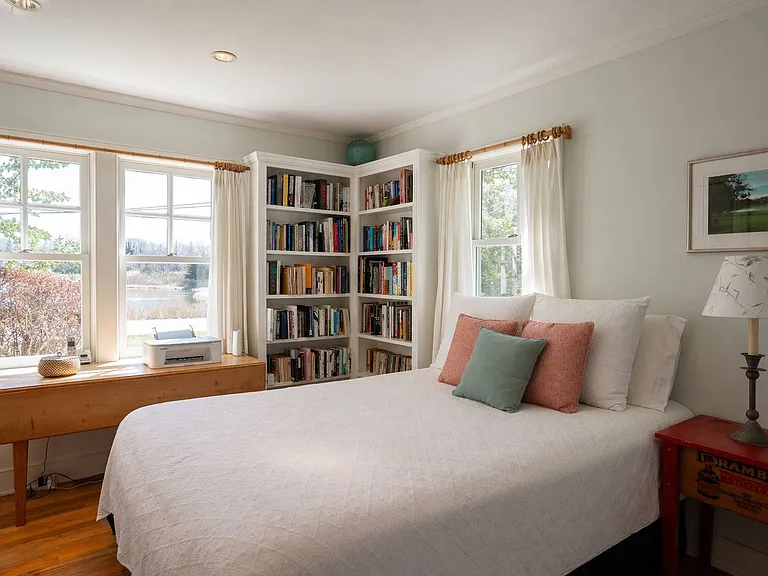 69 Fresh Pond Rd — Photo 11