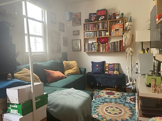 Rented by Alexiou Realty | media 5