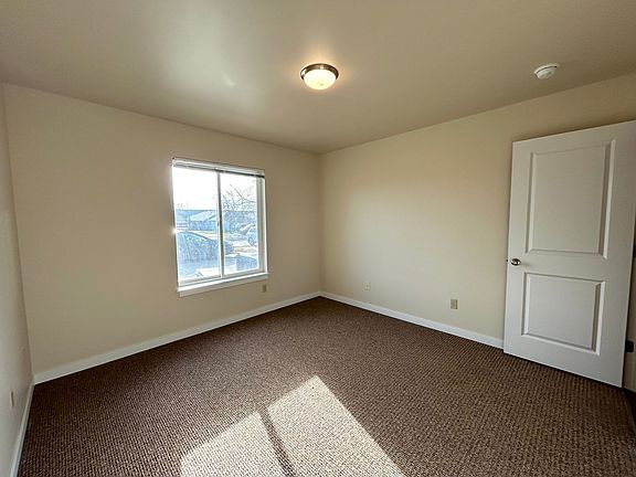5th image of 1021 E 19th Ave