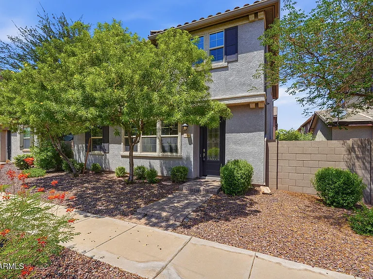 464 N Ranger Trl — Photo 4