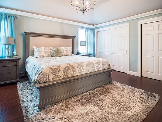 Sold by PRENDAMANO REAL ESTATE | media 24