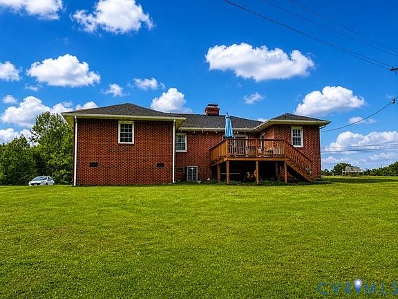 2nd image of 16487 Mountain Rd