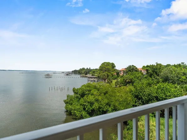 480 Sail Ln APT 204, Merritt Island, FL 32953