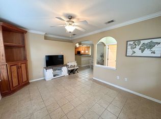 1257 SW 9th Rd APT 211, Gainesville, FL 32601