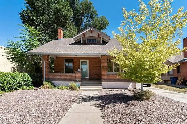 3 bed, 1560 sqft, $1,450 — Photo 1