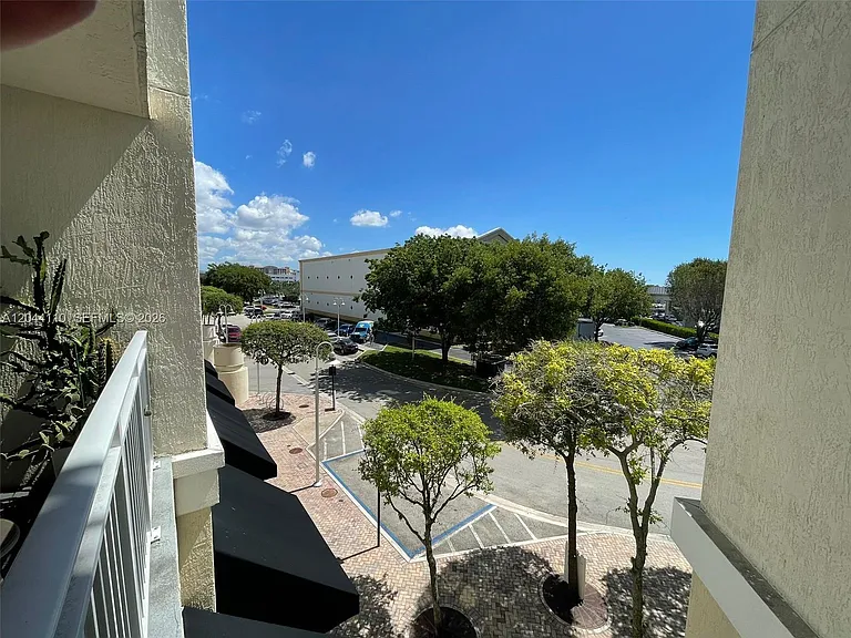 7280 SW 90th St #205 — Photo 10