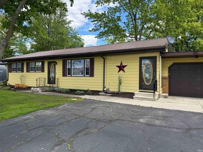 125 Bittersweet Ln, Geneva, IN, 46740
