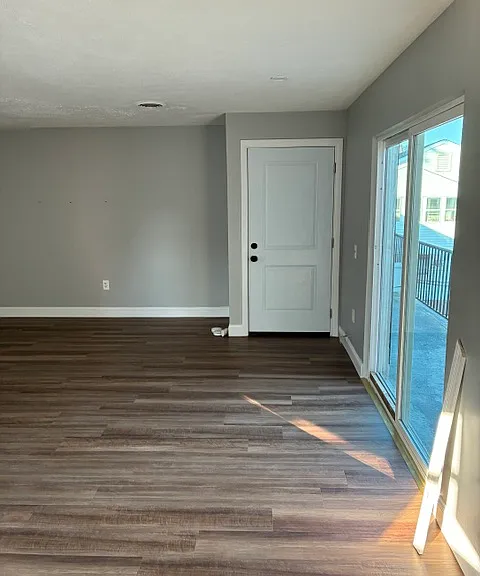 19 Bend St #3 — Photo 3