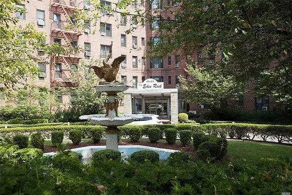 Sold by Benjamin Realty Since 1980 | media 1