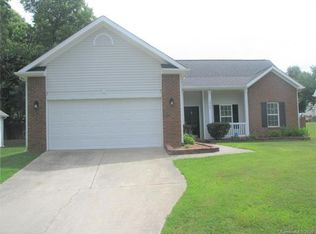 5826 Andrew Ward Ave, Charlotte, NC 28216
