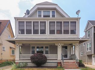 1500 Elmwood Ave, Lakewood, OH