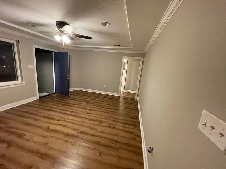 3715 Winbourne Ave — Photo 13