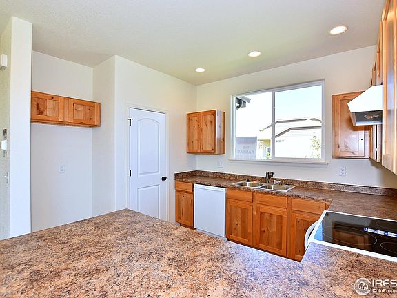 5th image of 2583 Elk Ln