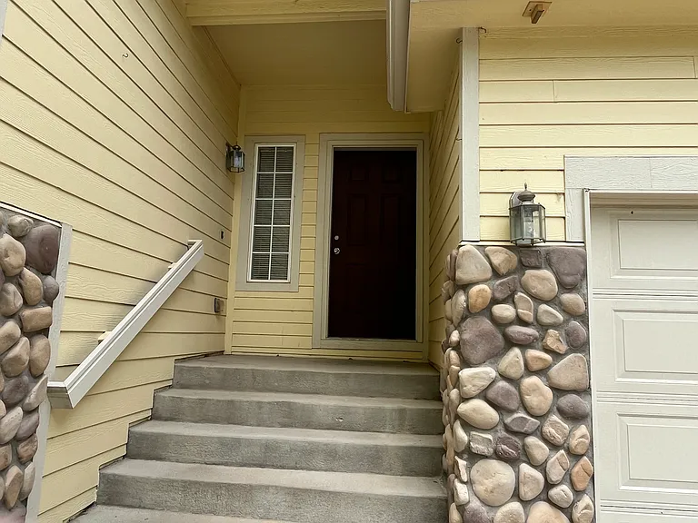 333 Green Teal Dr — Photo 2