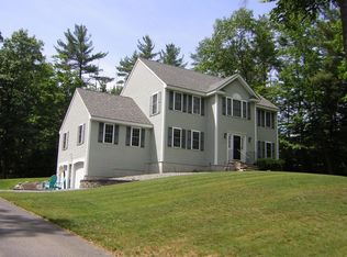 9 Eagle Hill Rd, Raymond, NH 03077