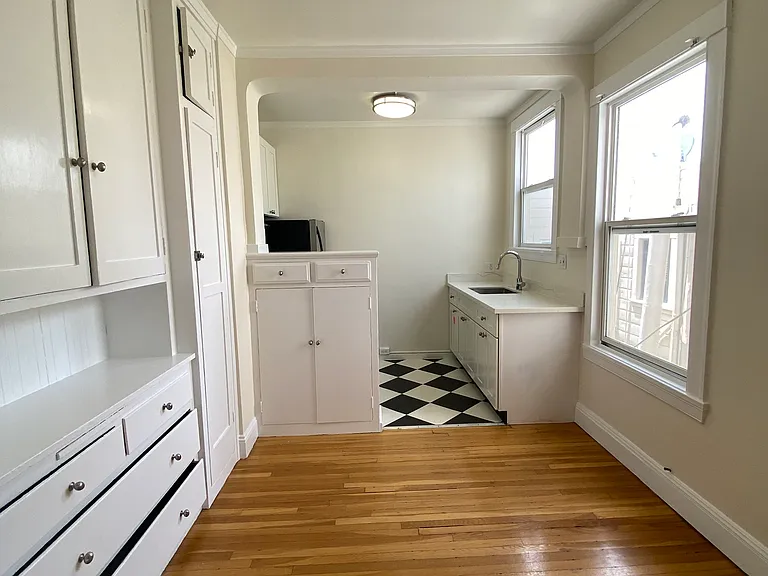1539 Greenwich St #10 — Photo 5
