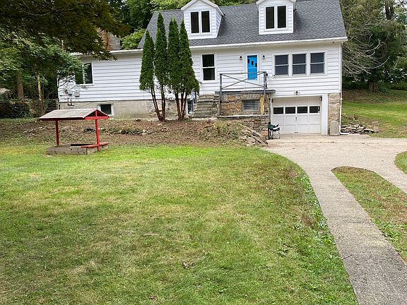 2nd image of 1661 Center Groton Road