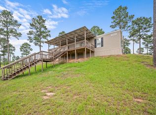 320 Reds Point Rd, Florien, LA 71429