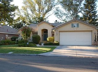 5956 W Alluvial Ave, Fresno, CA