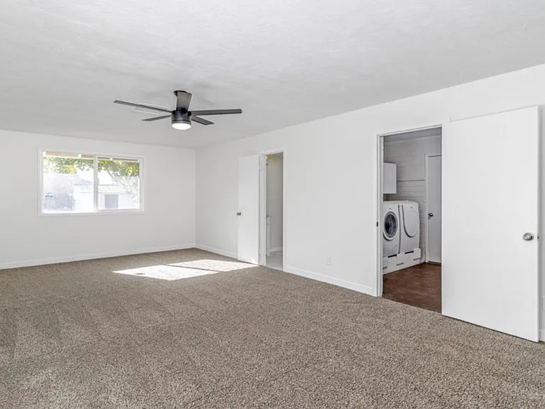 1303 W Devonshire St #1 — Photo 16
