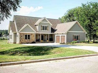 200 Lake Creek Dr, Guntersville, AL 35976