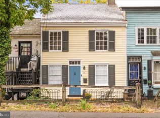 41 W Ferry St, New Hope, PA 18938