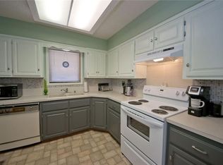 33 Estes Dr, Bella Vista, AR 72715