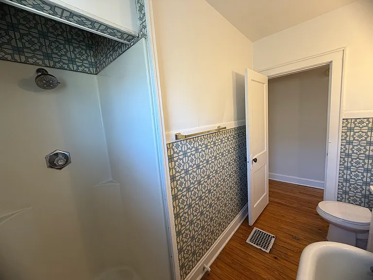 2757 Indianola Ave — Photo 16