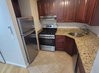 181 Erie Street, Jersey City, NJ 07302