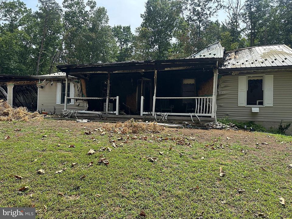 2nd image of 74 Tall Pines Ln