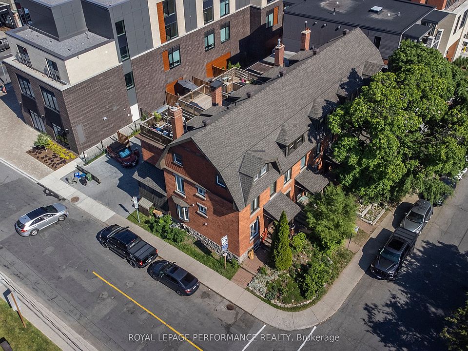 1st image of 19 Monk St #1