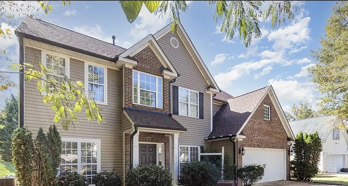 Building Photo - 1212 Oakdale Commons Ct
