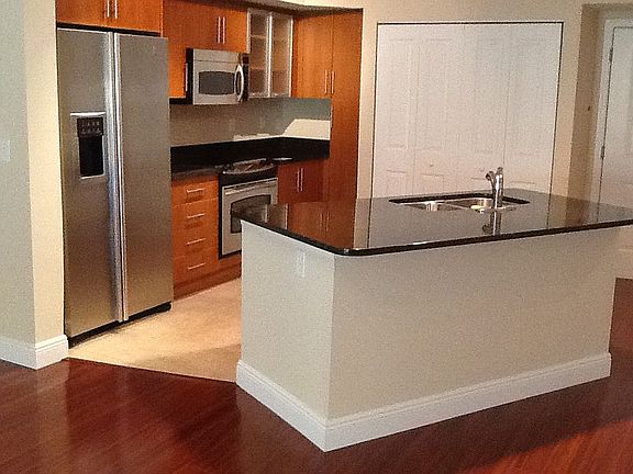 2nd image of 600 S Dixie Hwy APT 542