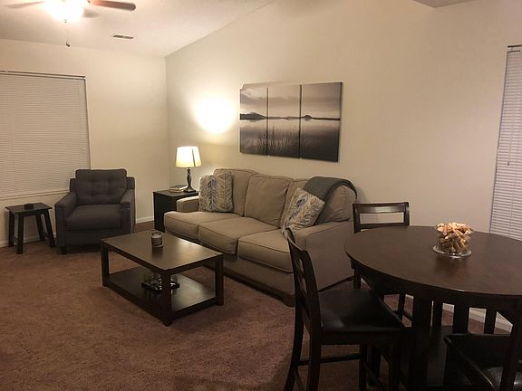 3rd image of 2408 Churchill Ct
