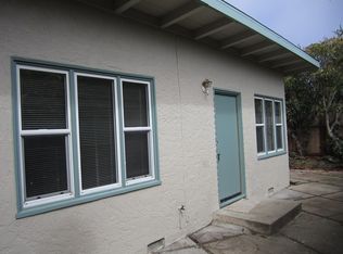 907 Walnut St #B, Pacific Grove, CA 93950