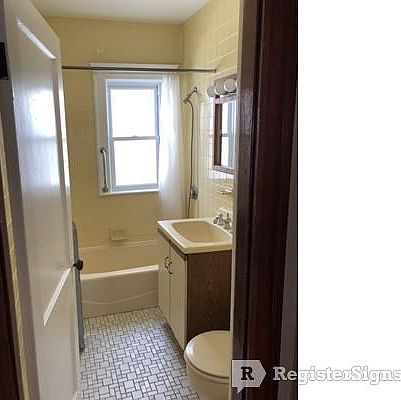 1st image of 105 Winthrop St #1