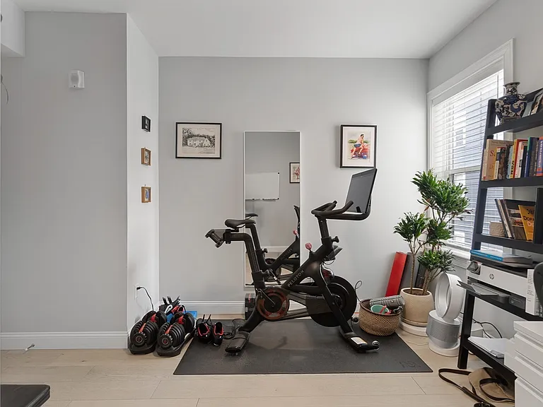 54 Pleasant St #9 — Photo 8