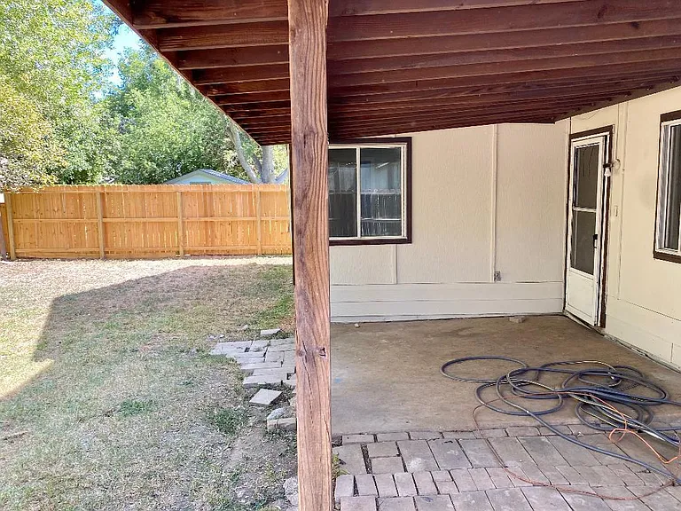 6022 Ridge Glade St — Photo 15