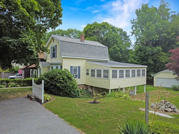 250 Salem St, Haverhill, MA 01835