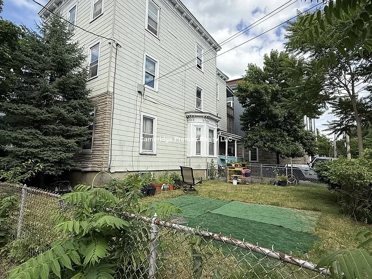 54 Pleasant St #2 — Photo 27