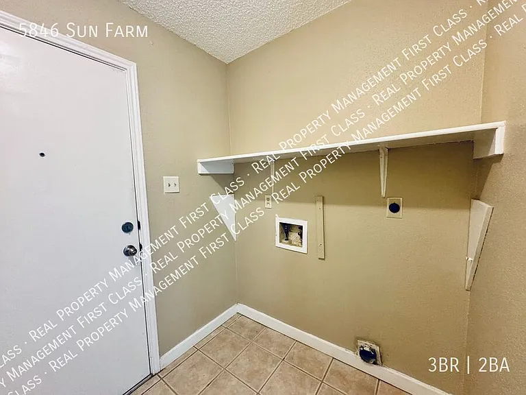 5846 Sun Farm — Photo 11