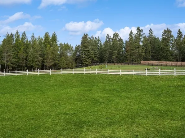 3857 State Highway 40 W, Columbia Falls, MT 59912