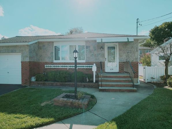 670 Vernon Ave