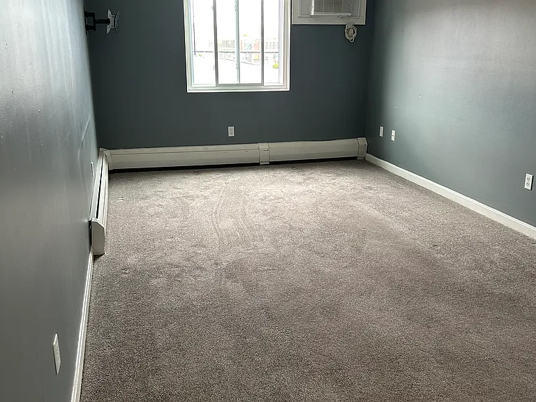 400 Silver St #15 — Photo 1