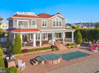 517 Shore Ave, Ship Bottom, NJ 08008
