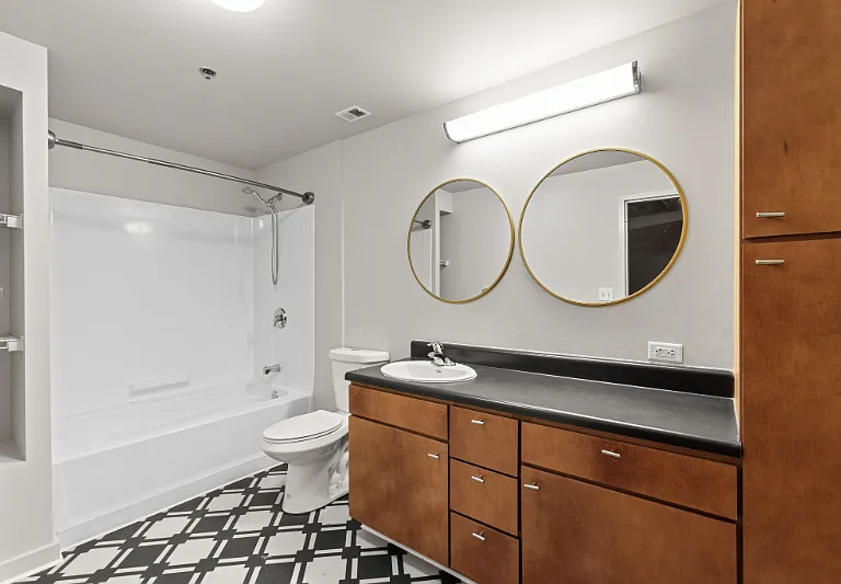 1006 Olive St #502 — Photo 6